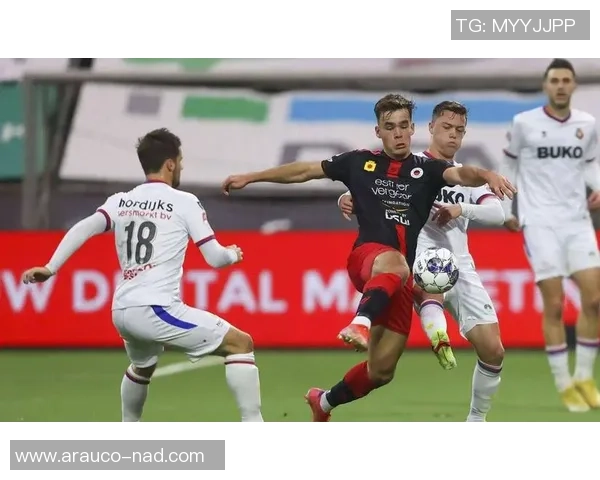 埃因霍温青年队迎战罗达球队全力争胜展现青春风采